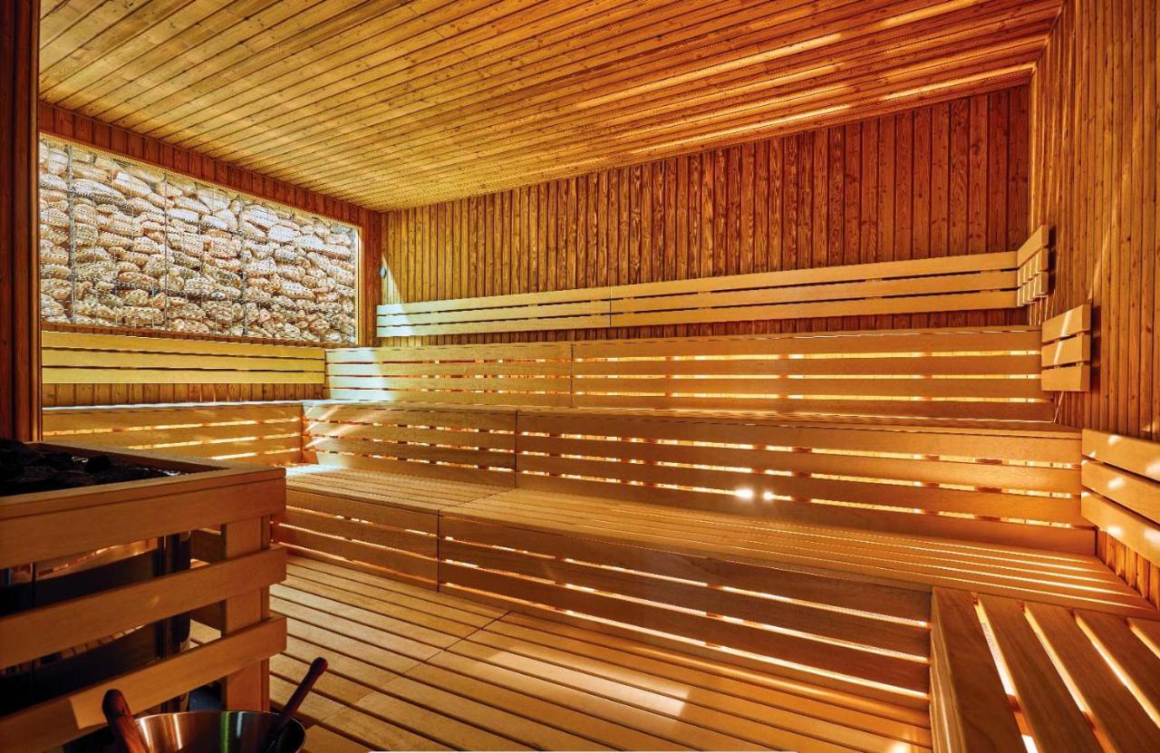 Vita Sana Apartments&Spa Zlín Eksteriør bilde